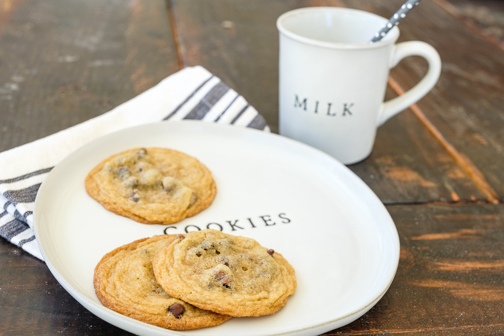 chocolate chip cookies